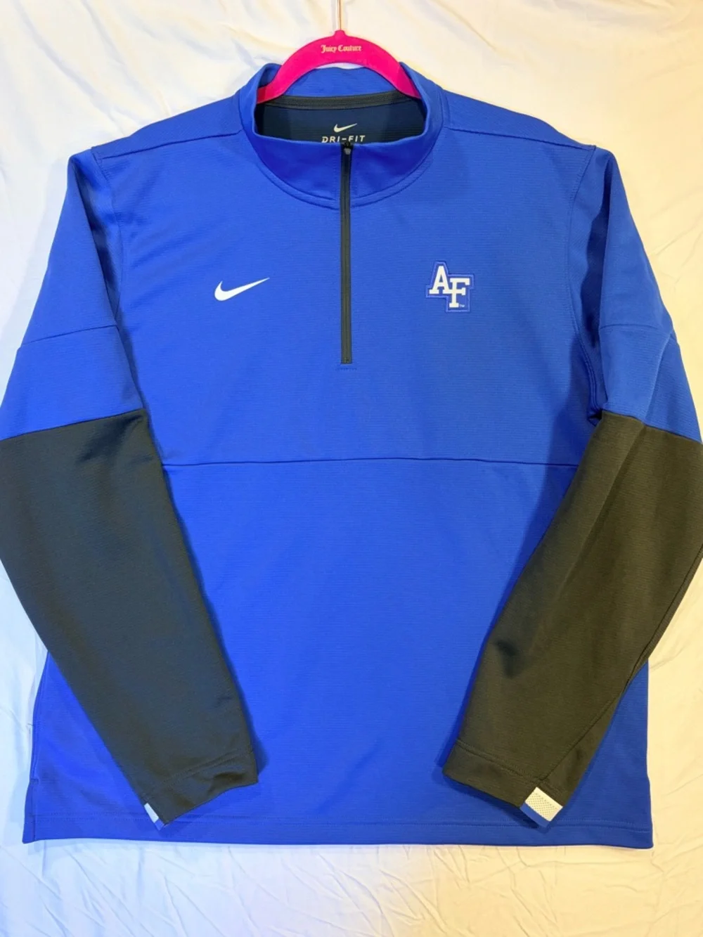 Nike Air Force Blue Dri-FIT Quarter-Zip Jacket. Size Large